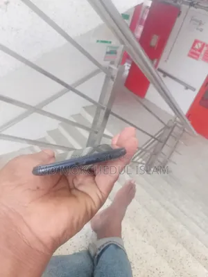 Mobile Phone 32 GB Black