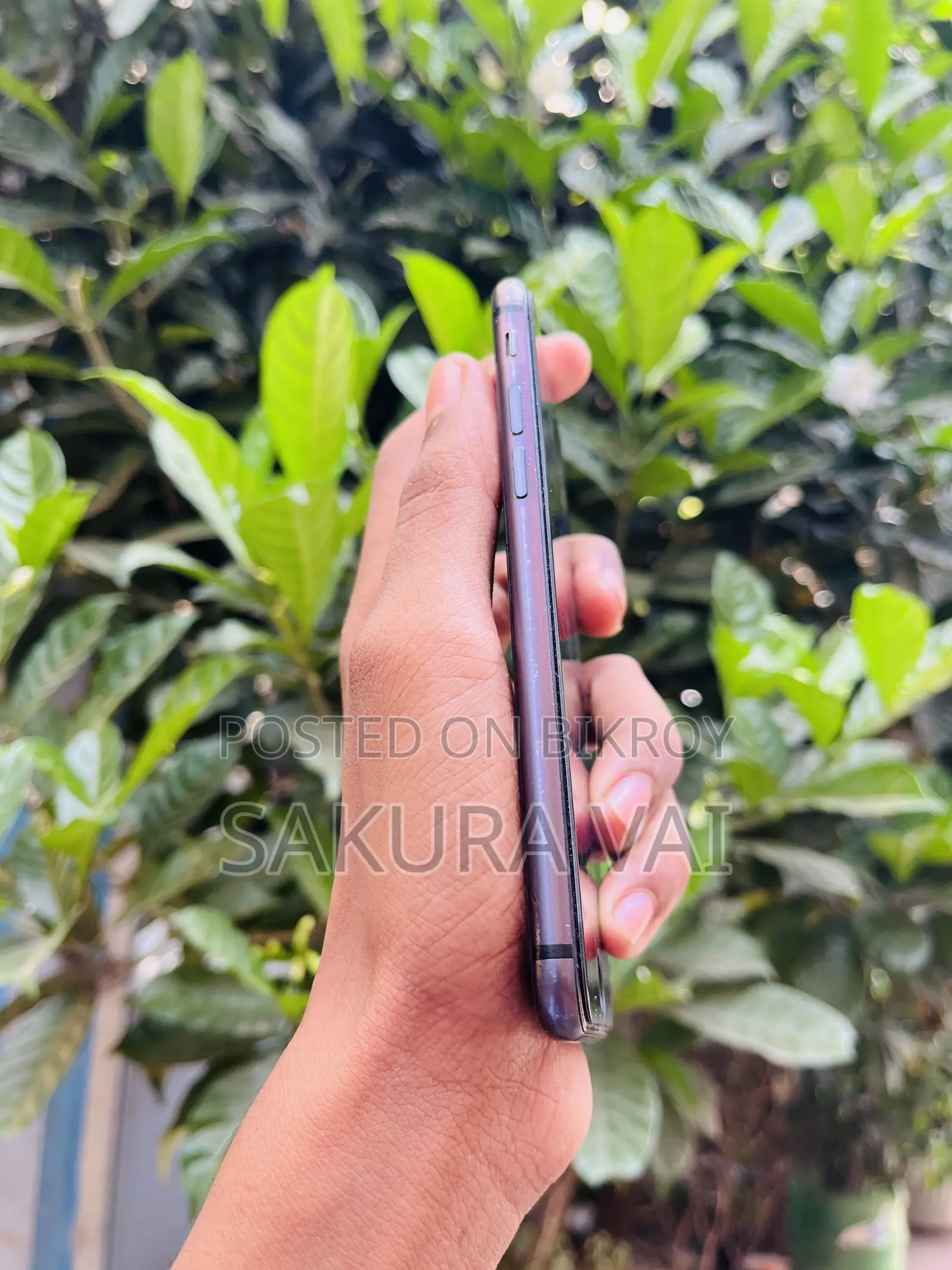 অ্যাপল আইফোন ৮ ৬৪ জিবি ব্ল্যাক
