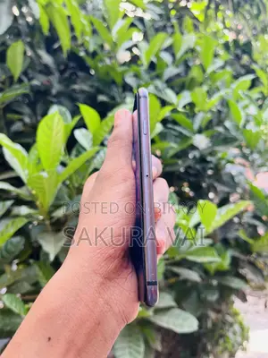 অ্যাপল আইফোন ৮ ৬৪ জিবি ব্ল্যাক