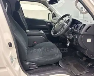 Toyota HiAce 2021 White