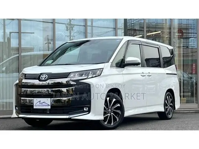 Toyota Noah 2023 Pearl