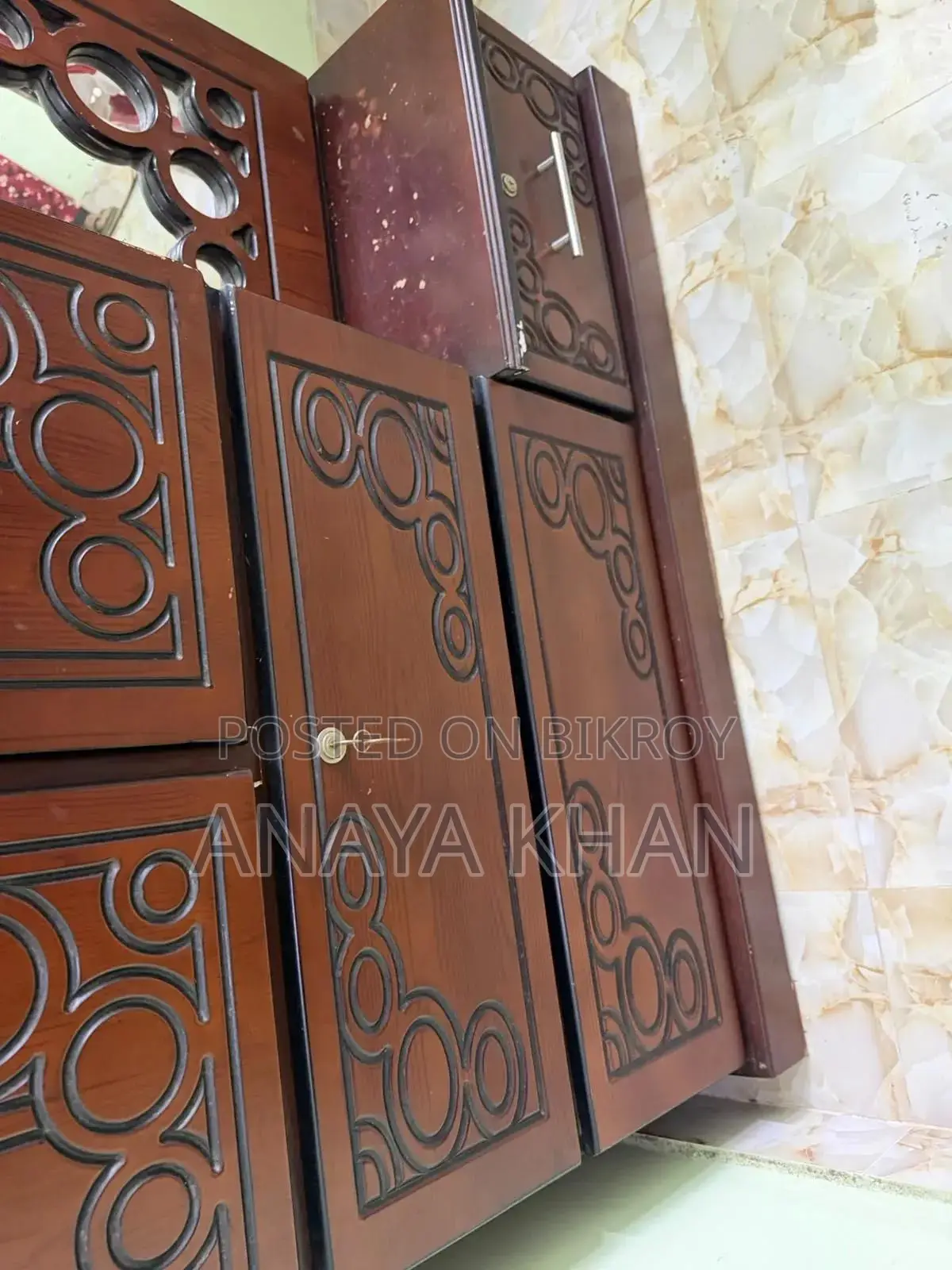 Almira With Attached Dressing Table