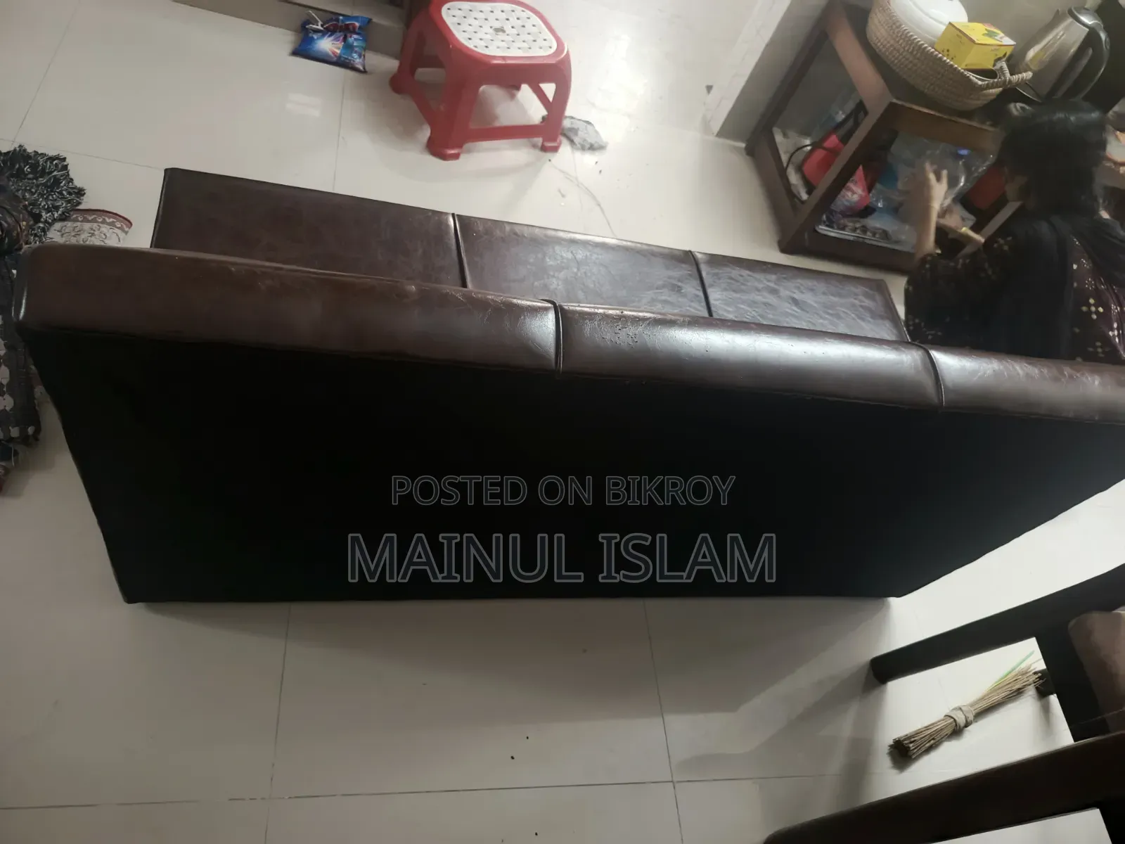 ৩ সিটের অ্যাপল সোফা