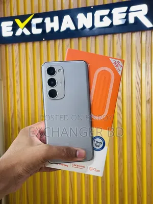 টেকনো স্পার্ক ৪০ প্রো+ ২৫৬ জিবি সিলভার