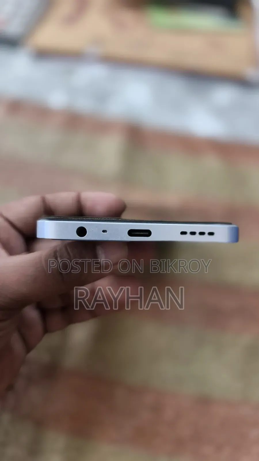 Realme Narzo 70x 128 GB Purple
