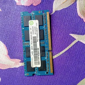 Three pieces of laptop hard disks, 2 pieces of RAM