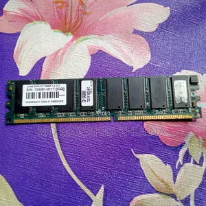 Three pieces of laptop hard disks, 2 pieces of RAM