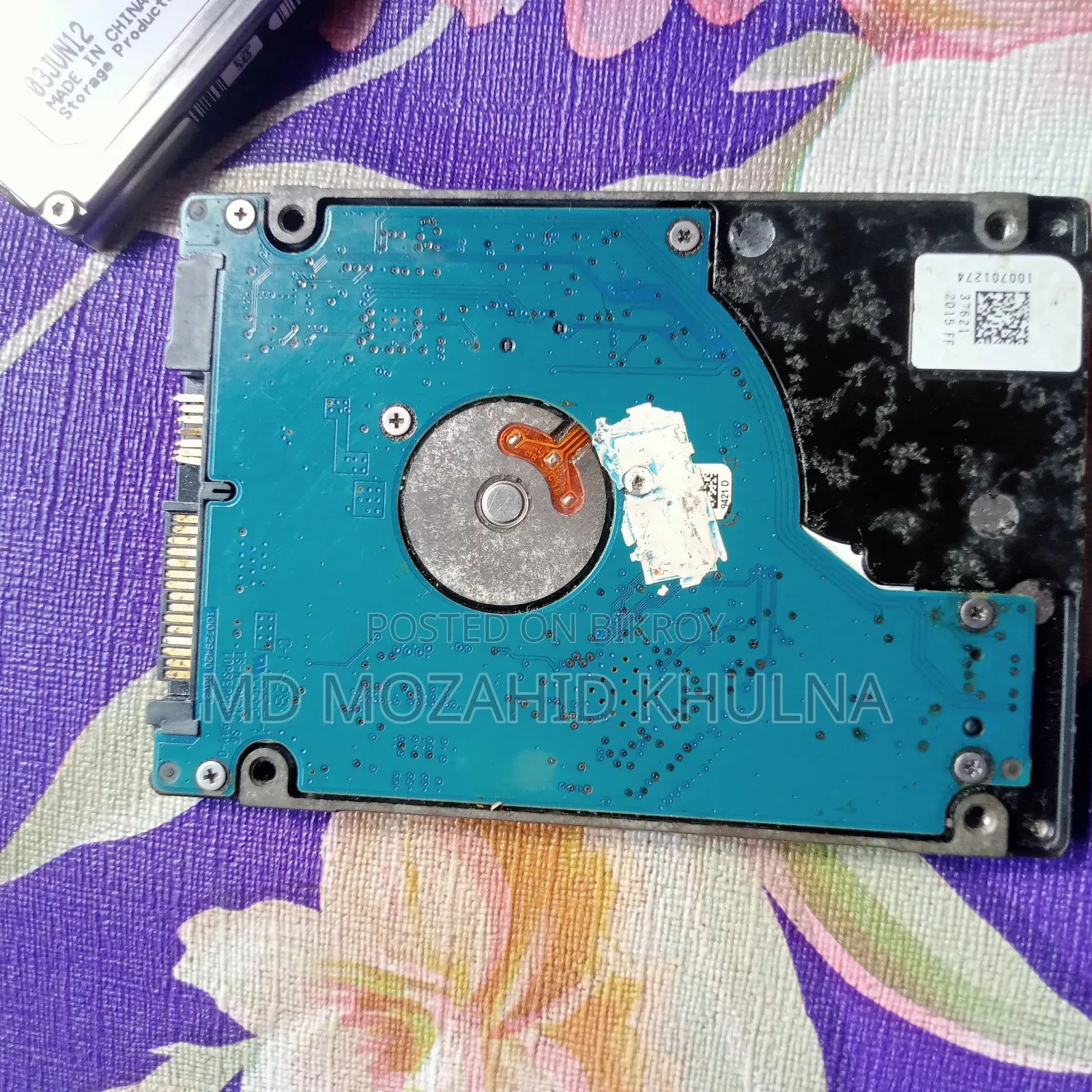 Three pieces of laptop hard disks, 2 pieces of RAM