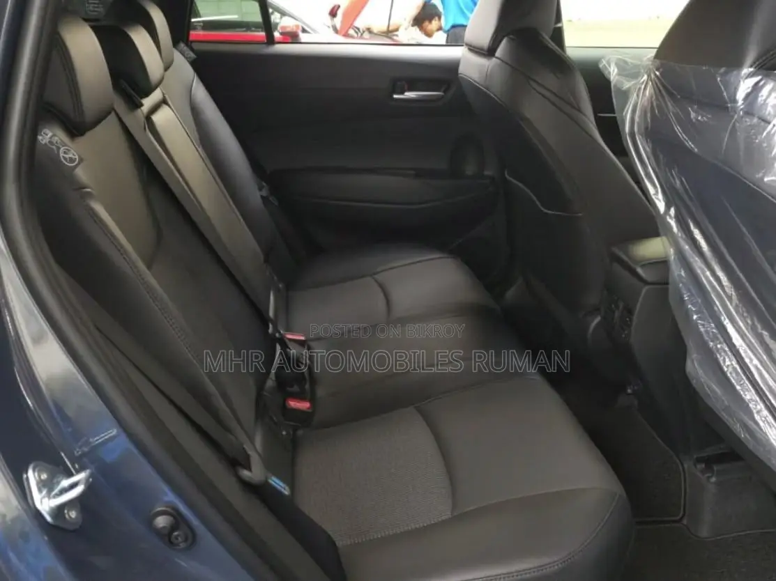 New Toyota Corolla Cross 2026 Gray