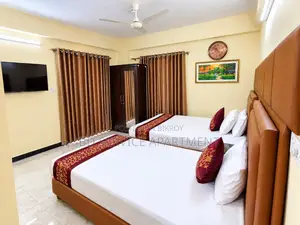 উত্তরায় এলিগেন্ট ক্রিম রঙের সাজানো ৪ বেডরুমের অ্যাপার্টমেন্ট ভাড়া দেওয়া হবে