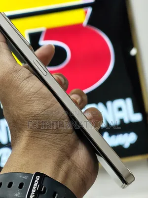 অপ্পো এফ২১ প্রো ১২৮ জিবি কমলা