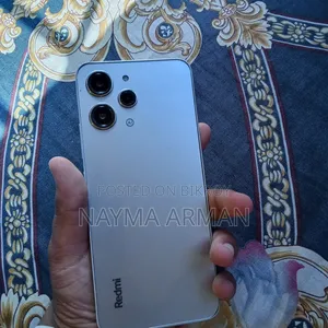 Xiaomi Redmi 12 128 GB Silver