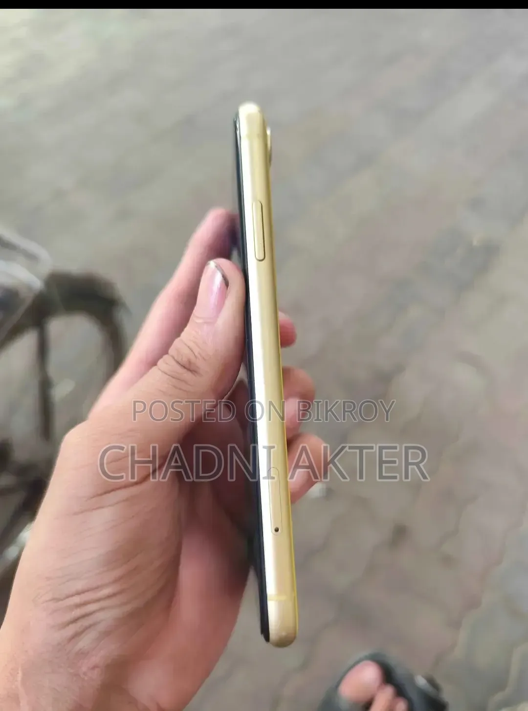 Apple iPhone XR 64 GB Yellow