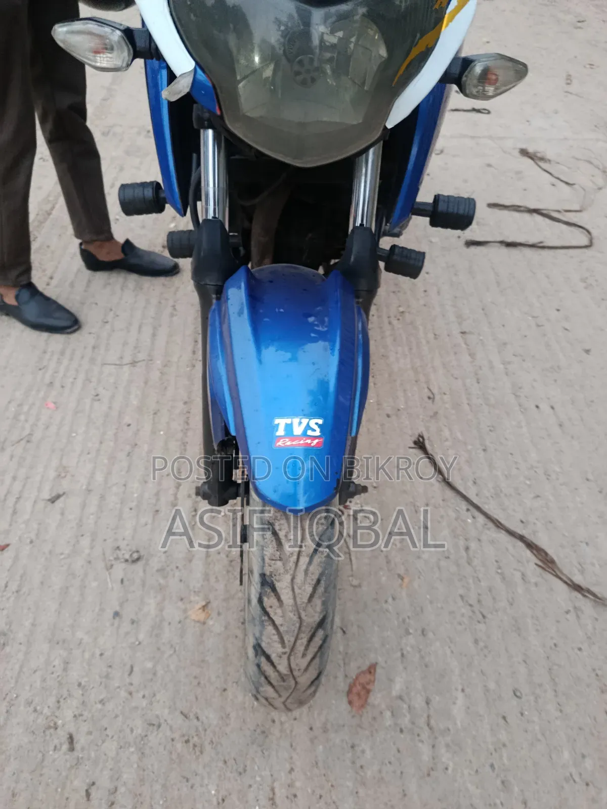 TVS Apache RTR 160 4V 2019 Blue