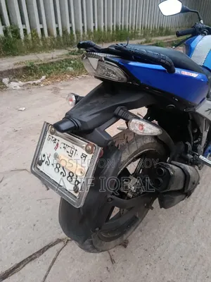 TVS Apache RTR 160 4V 2019 Blue