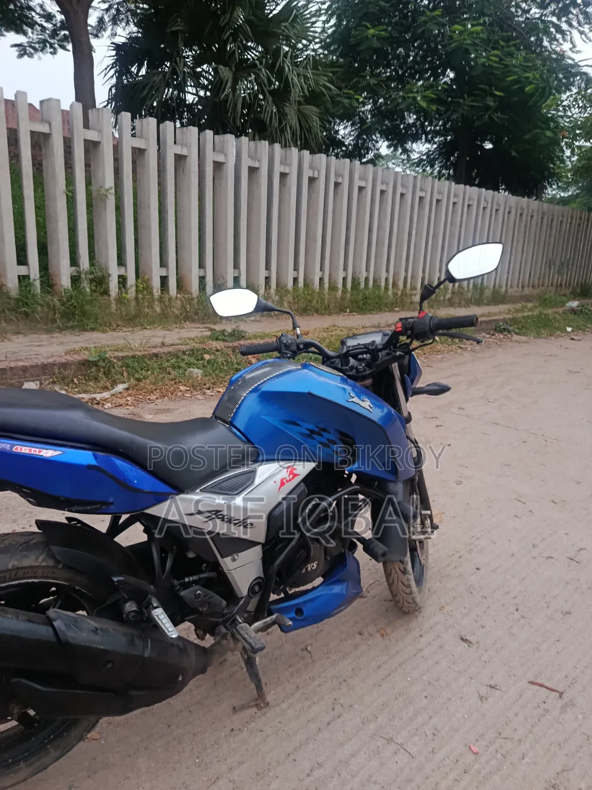 TVS Apache RTR 160 4V 2019 Blue