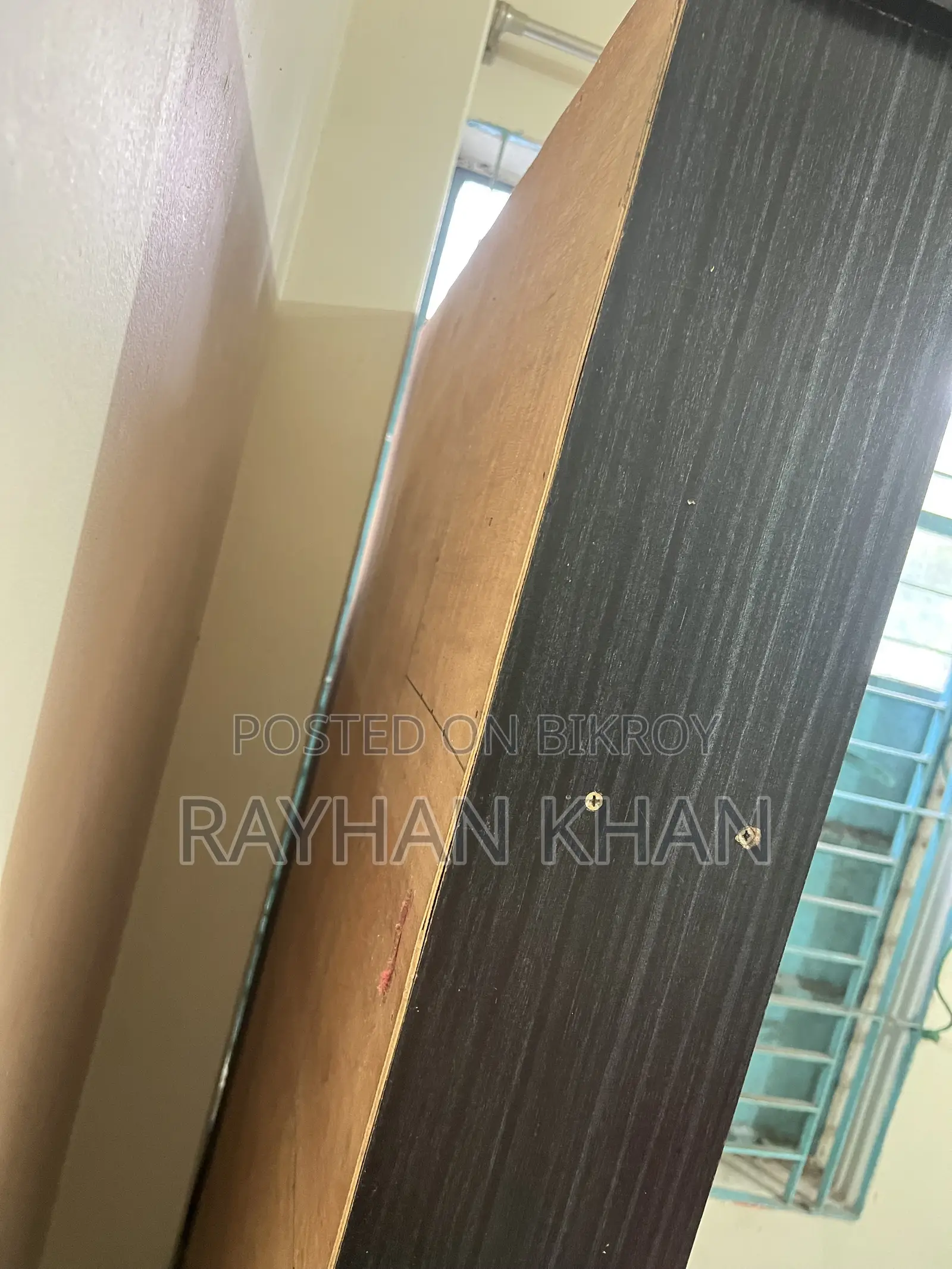 Dressing Table Bikri Kora Hobe