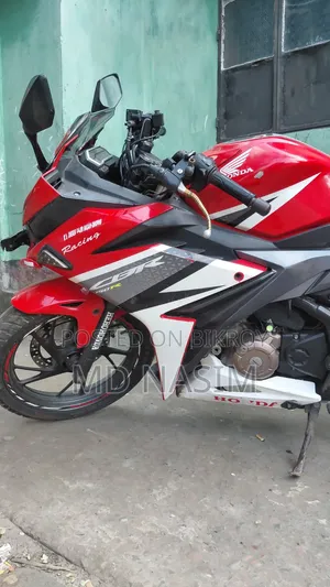 Honda CBR 2018 Red