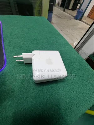 Original Apple Charger 67 W