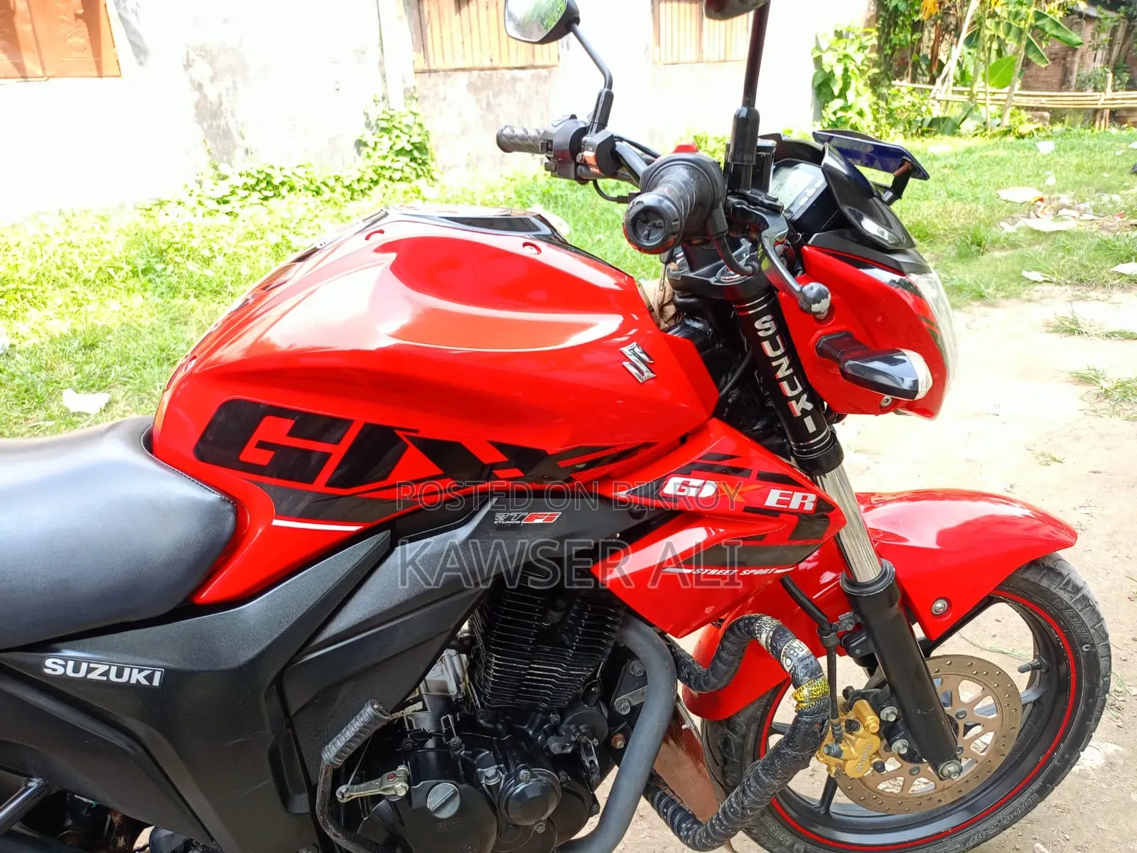 সুজুকি জিক্সার ২০১৭ রেড