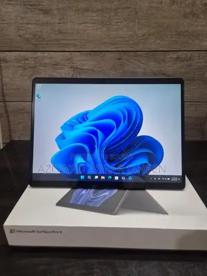 Laptop Microsoft Surface Pro 9 8GB Intel Core i5 SSD 256GB