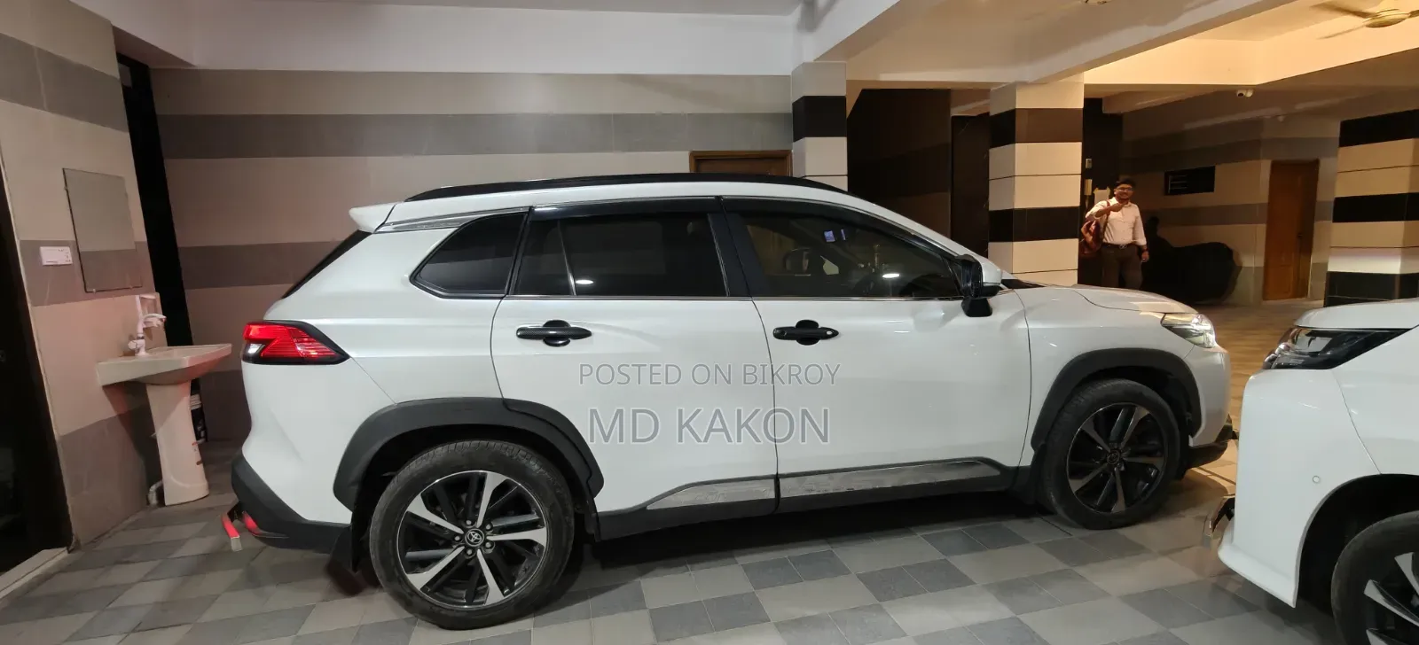 Toyota Corolla Cross 2023 Pearl