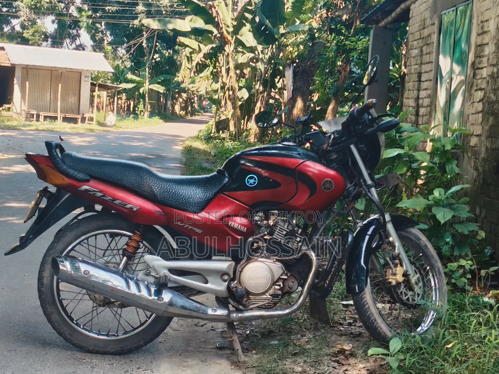 Yamaha 2006 Black