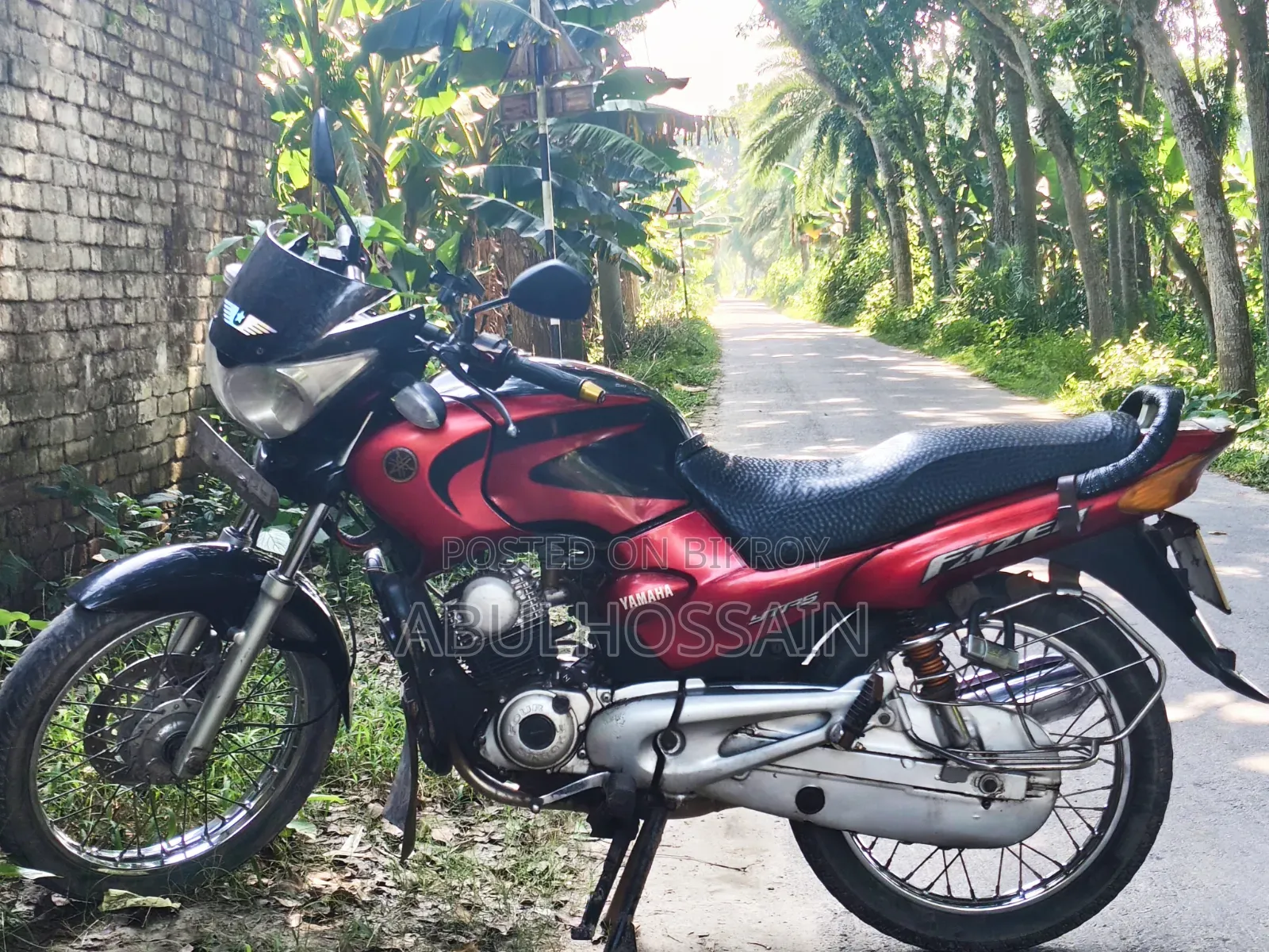 Yamaha 2006 Black