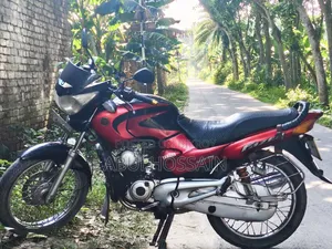 Yamaha 2006 Black