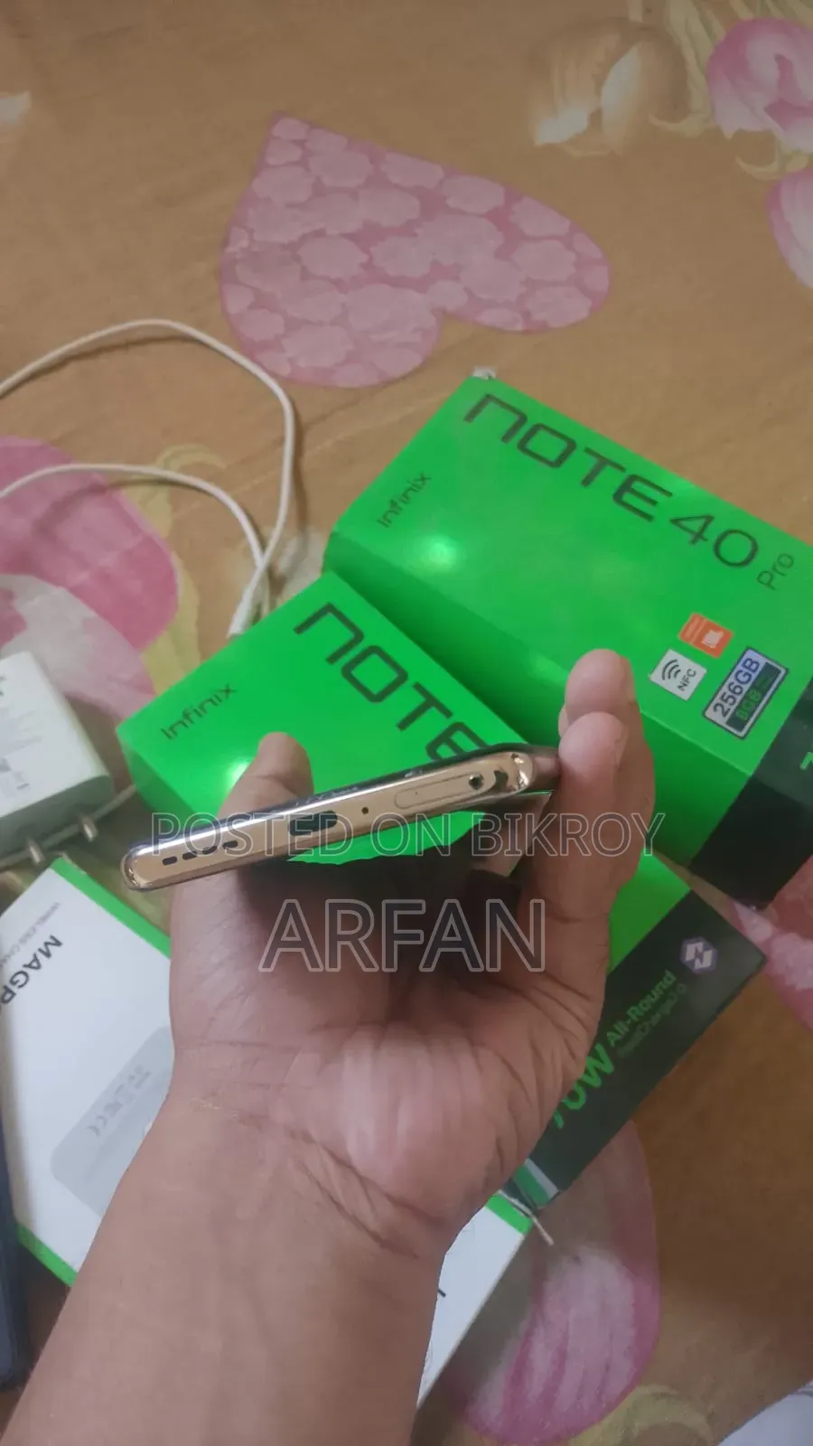 Infinix Note 40 Pro 256 GB Gold