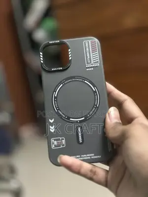 আই ফোন ১৩ ব্যাক কভার