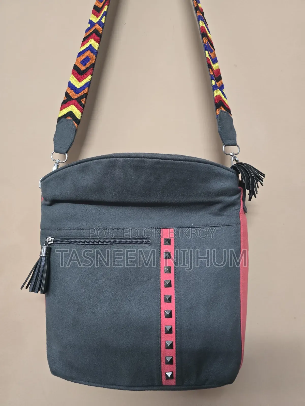 মহিলাদের ব্যাগ / Women's Bag