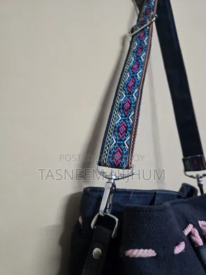 মহিলাদের ব্যাগ / Women's Bag