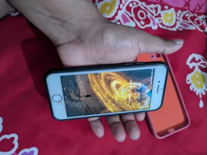 অ্যাপল আইফোন ৭ ১২৮ জিবি রোজ গোল্ড