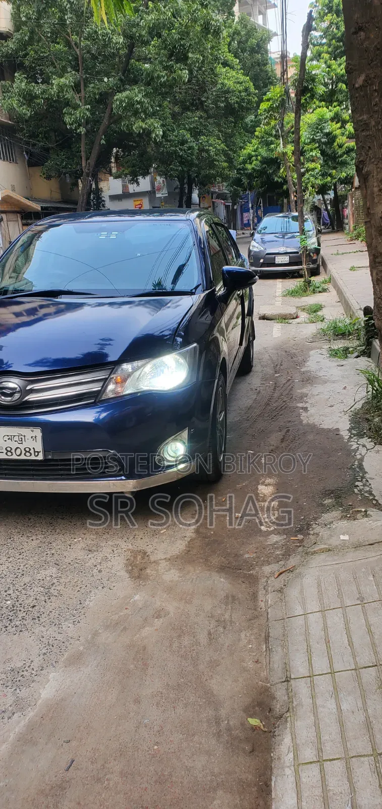 Toyota Axio 2012 Green