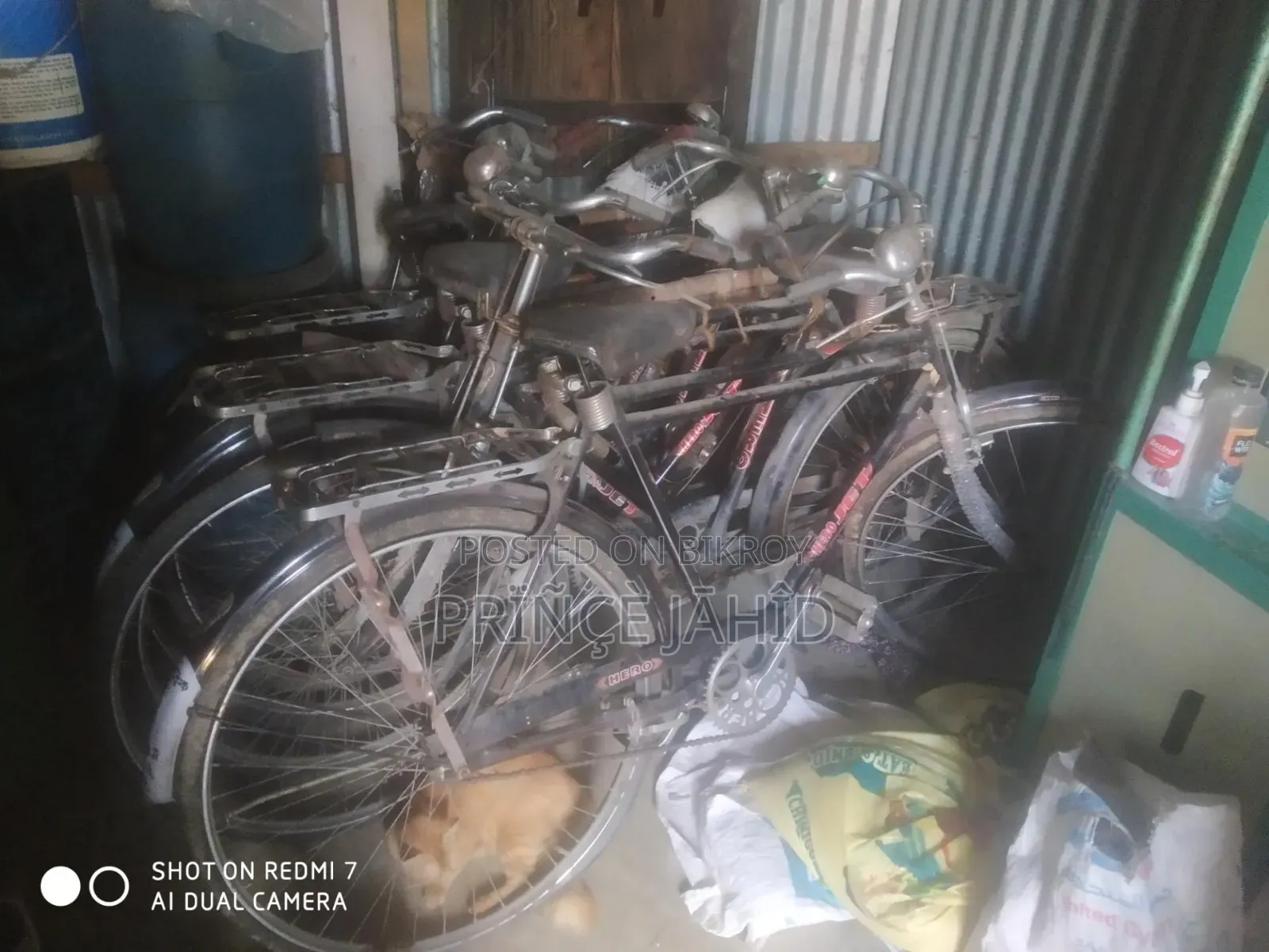 ৬ টা সাইকেল নতুন ফুল ফ্রেশ কমে দিয়ে দিব