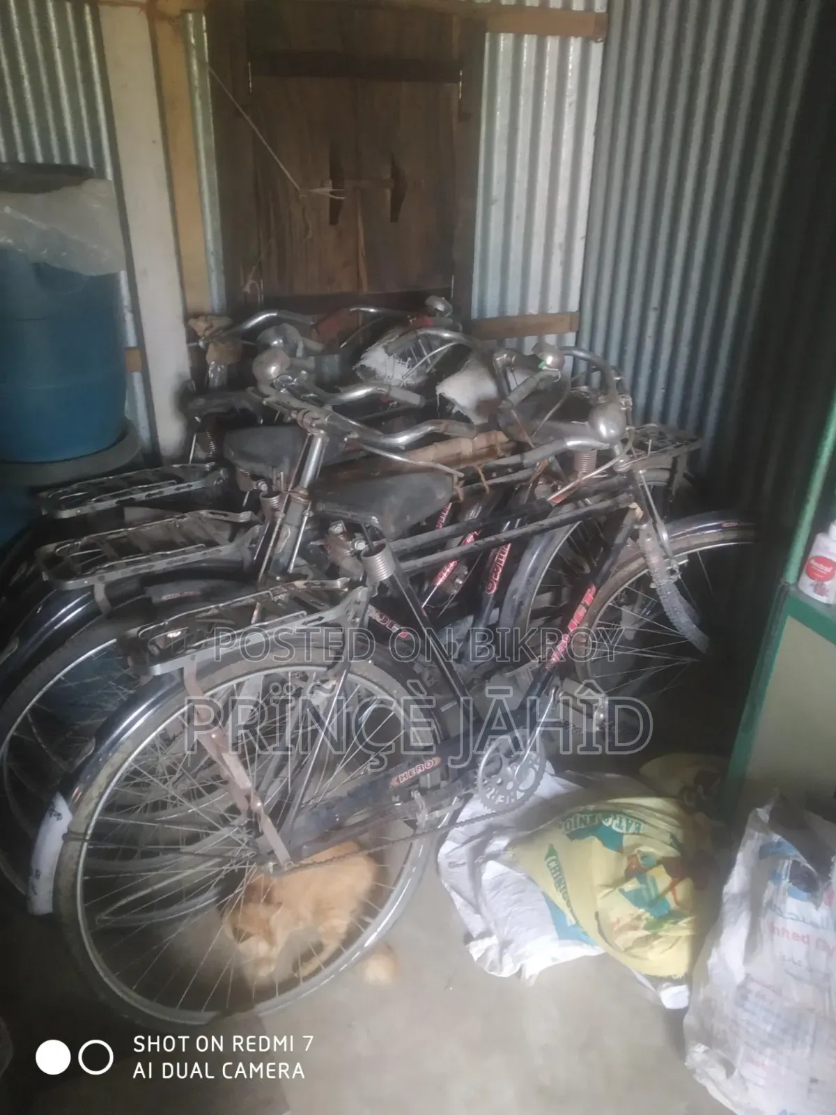 ৬ টা সাইকেল নতুন ফুল ফ্রেশ কমে দিয়ে দিব