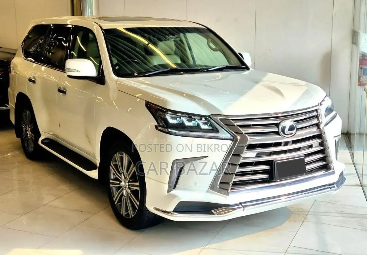 Lexus LX 570 All-Wheel Drive 2013 White