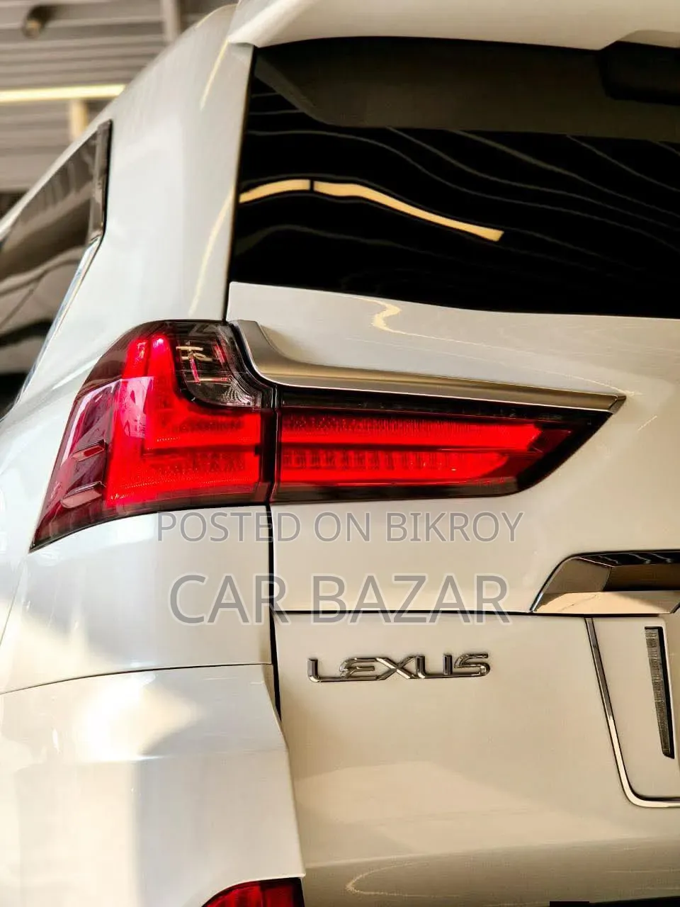 Lexus LX 570 All-Wheel Drive 2013 White