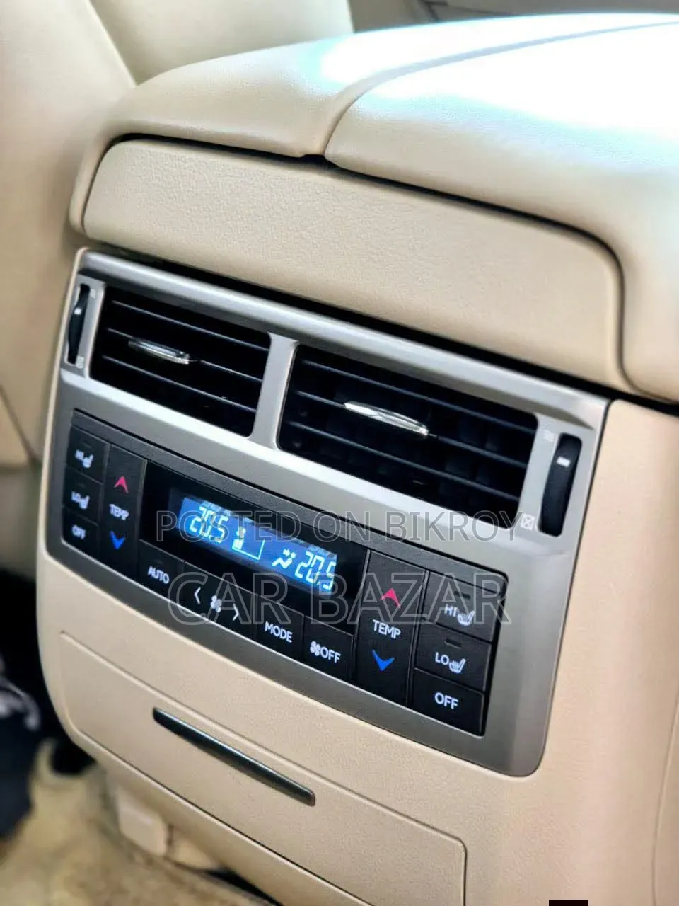 Lexus LX 570 All-Wheel Drive 2013 White