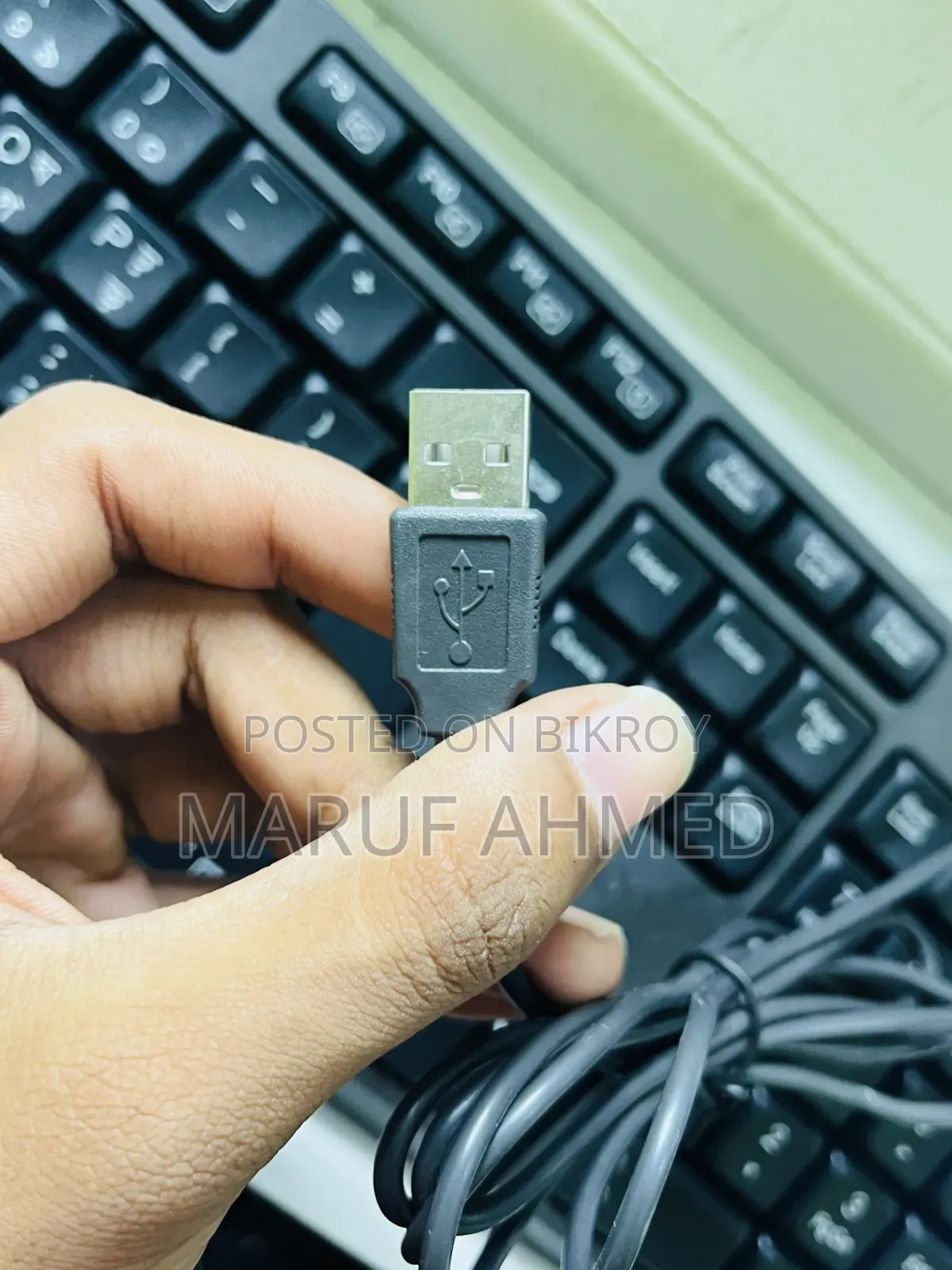 মিটিং কে২০০ কিবোর্ড