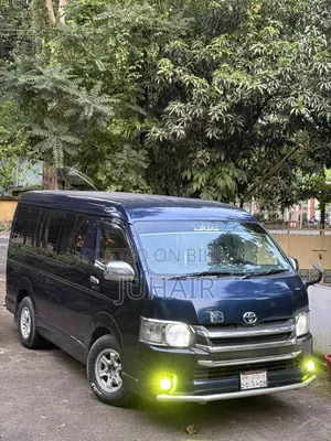 Toyota HiAce 2005 Blue