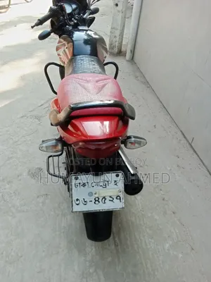 টিভিএস মেট্রো প্লাস ২০১৮ রেড