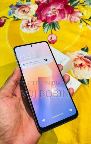 শাওমি রেডমি নোট ১২ ৫জি ২৫৬ জিবি সাদা