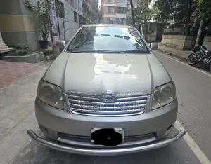 টয়োটা করোল্লা সেডান ২০০৫ গোল্ড