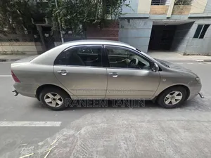 টয়োটা করোল্লা সেডান ২০০৫ গোল্ড