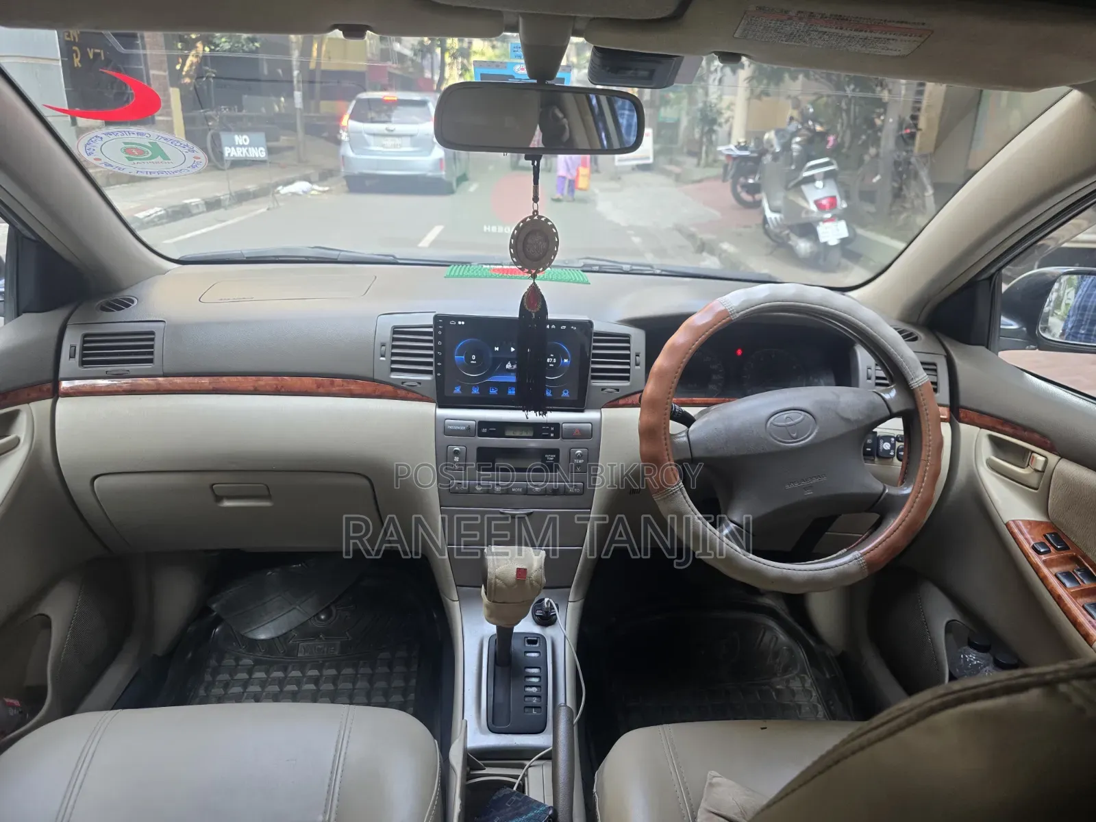 টয়োটা করোল্লা সেডান ২০০৫ গোল্ড