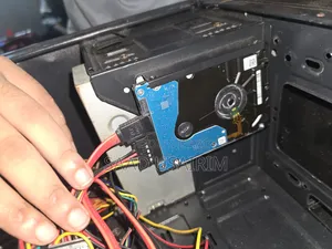 Desktop Computer 4GB Intel Core i3 HDD 1T