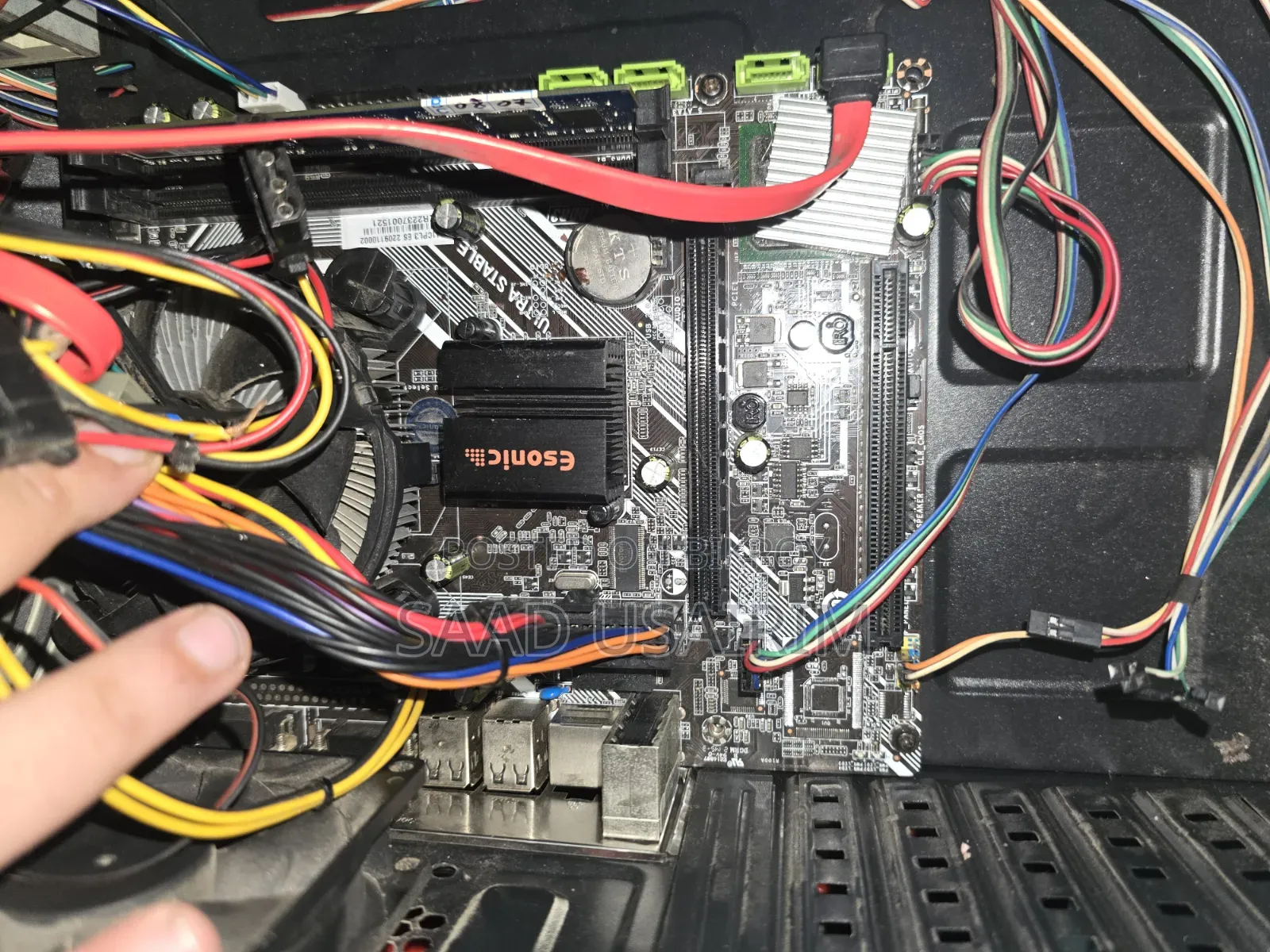 Desktop Computer 4GB Intel Core i3 HDD 1T