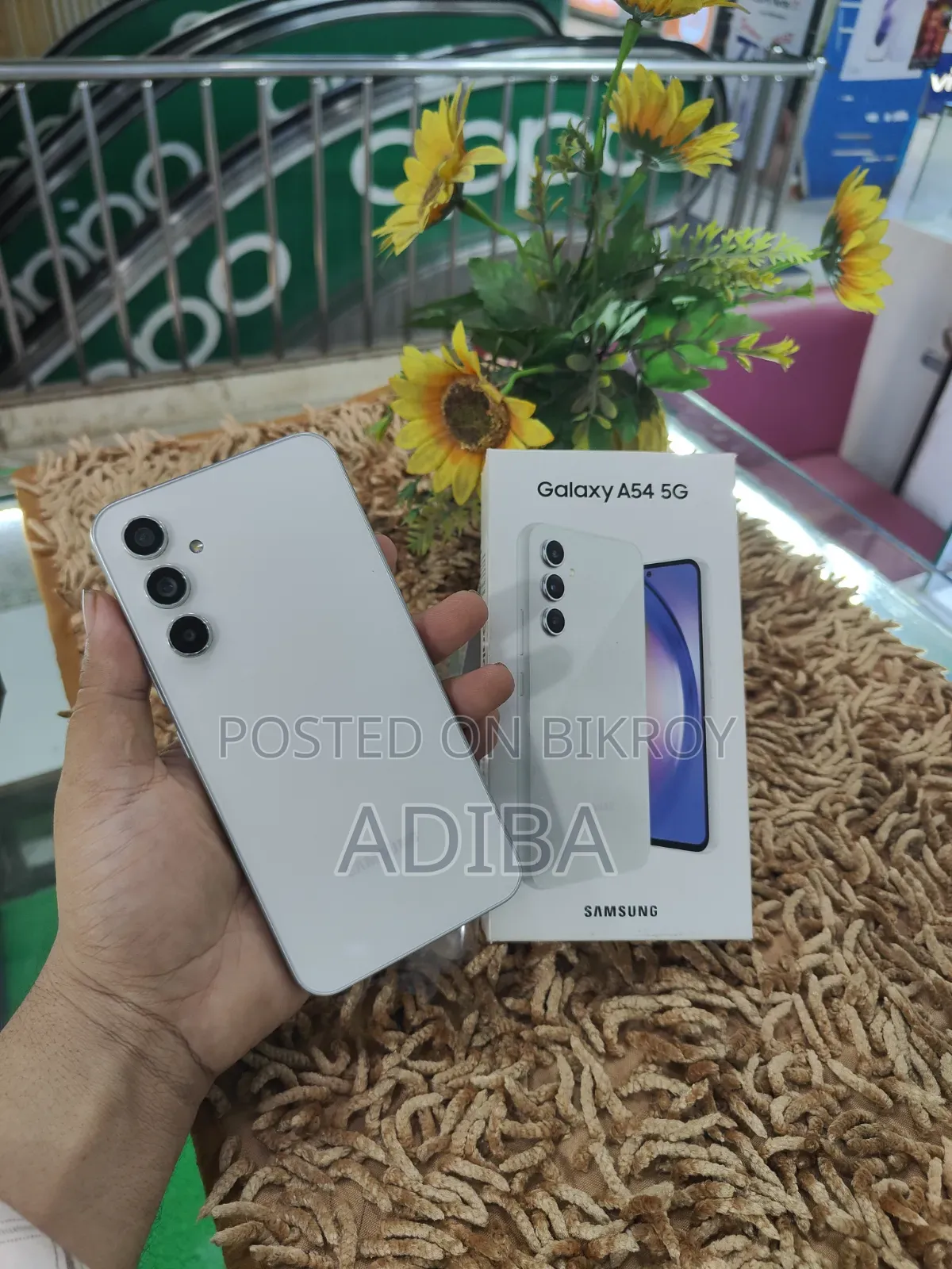 নিউ স্যামসাং গ্যালাক্সি এ৫৪ ৫জি ২৫৬ জিবি হোয়াইট
